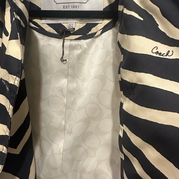 Coach Rare Women’s Zebra Print Trench Coat | XS | Y2K Chic Outerwear - Picture 5 of 9